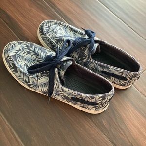 Men’s Stylish Tretorn slip on shoes